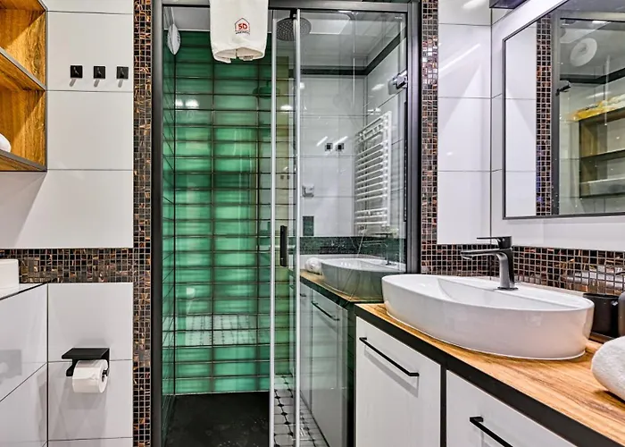 Sky 7 Z Ogolnodostepna Sauna - 5d 아파트 *